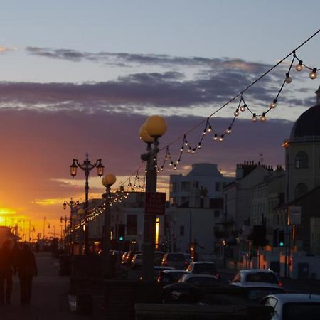 Apartmán Ocean View Worthing Exteriér fotografie